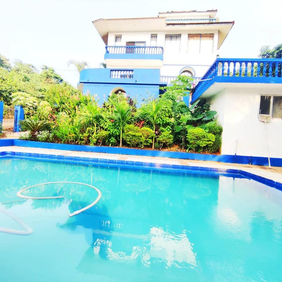 Hilltop 4bhk With Private Pool Near Candolim * Old Goa