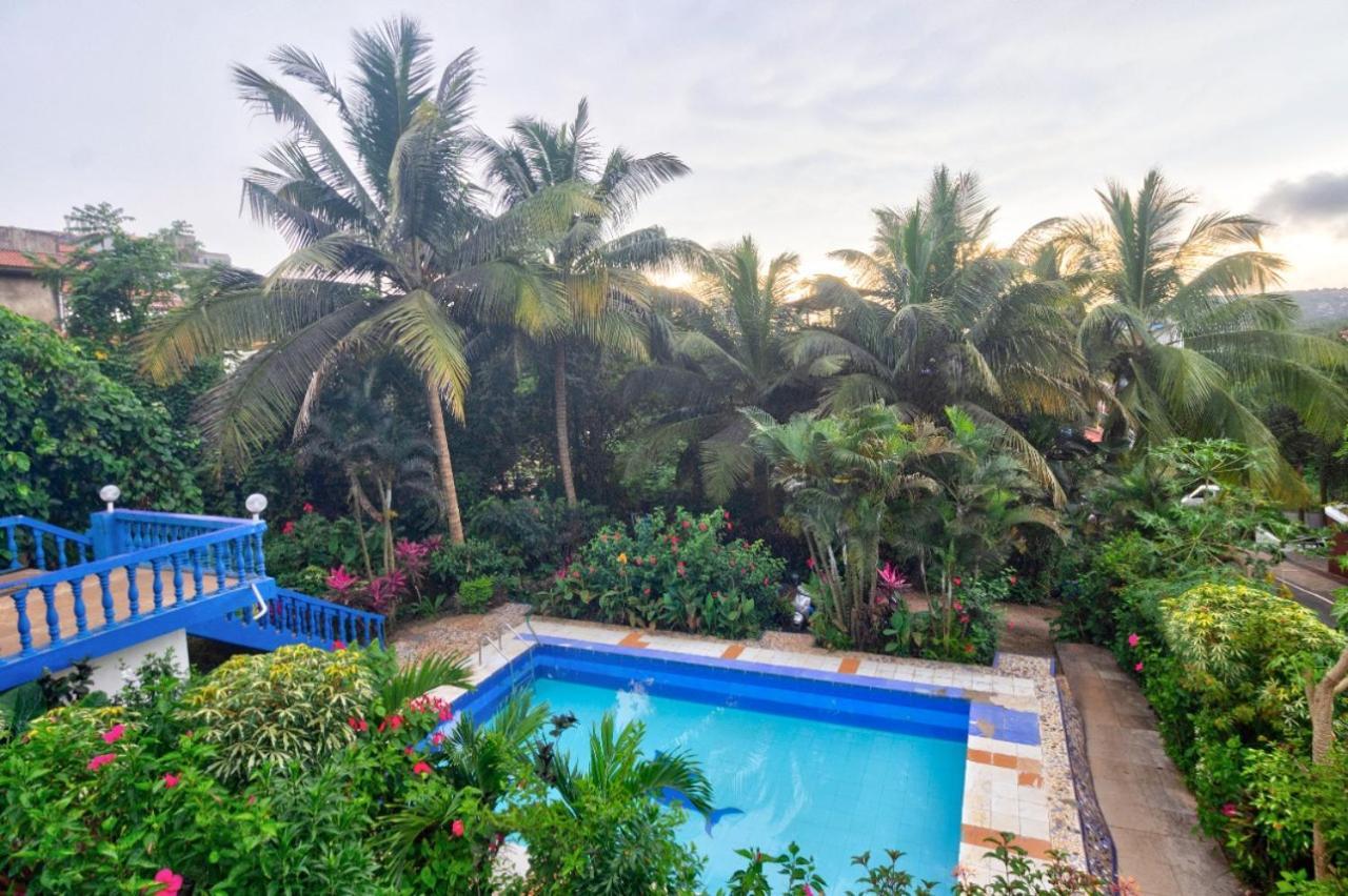 Villa Hilltop 4bhk With Private Pool Near Candolim *